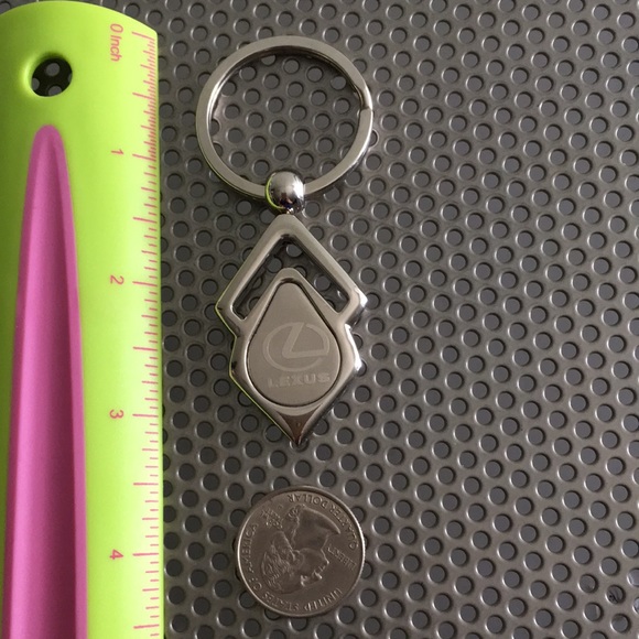 🖤LEXUS keychain - Picture 7 of 8